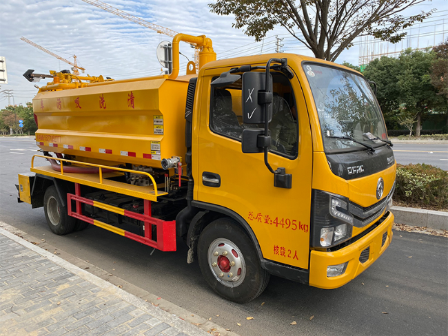 青浦清洗吸污车